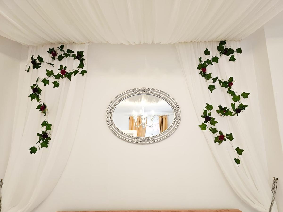 Apartament Marigold Boutique Braszów Zewnętrze zdjęcie